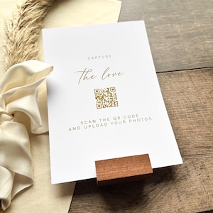 „Capture the Love“ Schild für Hochzeit / personalisierter QR Code & Hashtag / foliert in Gold, Silber oder Rosegold / Social Media Schild / A4 oder A5 / Ari
