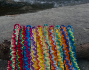 Zig-Zag Embroidery Floss Friendship Bracelet with Adjustable Ties