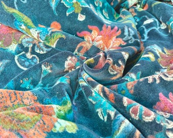 Tela de terciopelo con estampado floral indio: Tela de tapicería azul marino