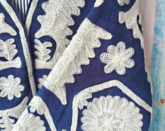 手刺繍のベルベットスザニジャケット：ポケット付きインド着物ローブ
