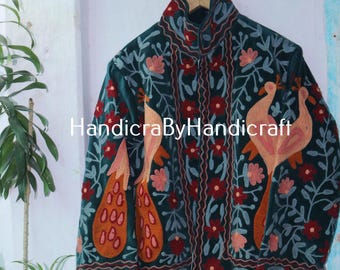 Chaqueta bordada estilo suzani de terciopelo bohemio: abrigo indio hecho a mano