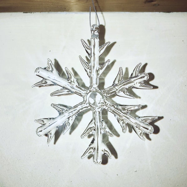 Eiskristall aus Glas, handgemachte Schneeflocke, Kristallglas winterliche Fensterdeko