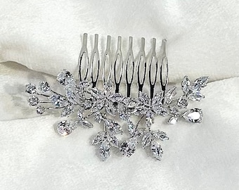 Iris Hair Comb