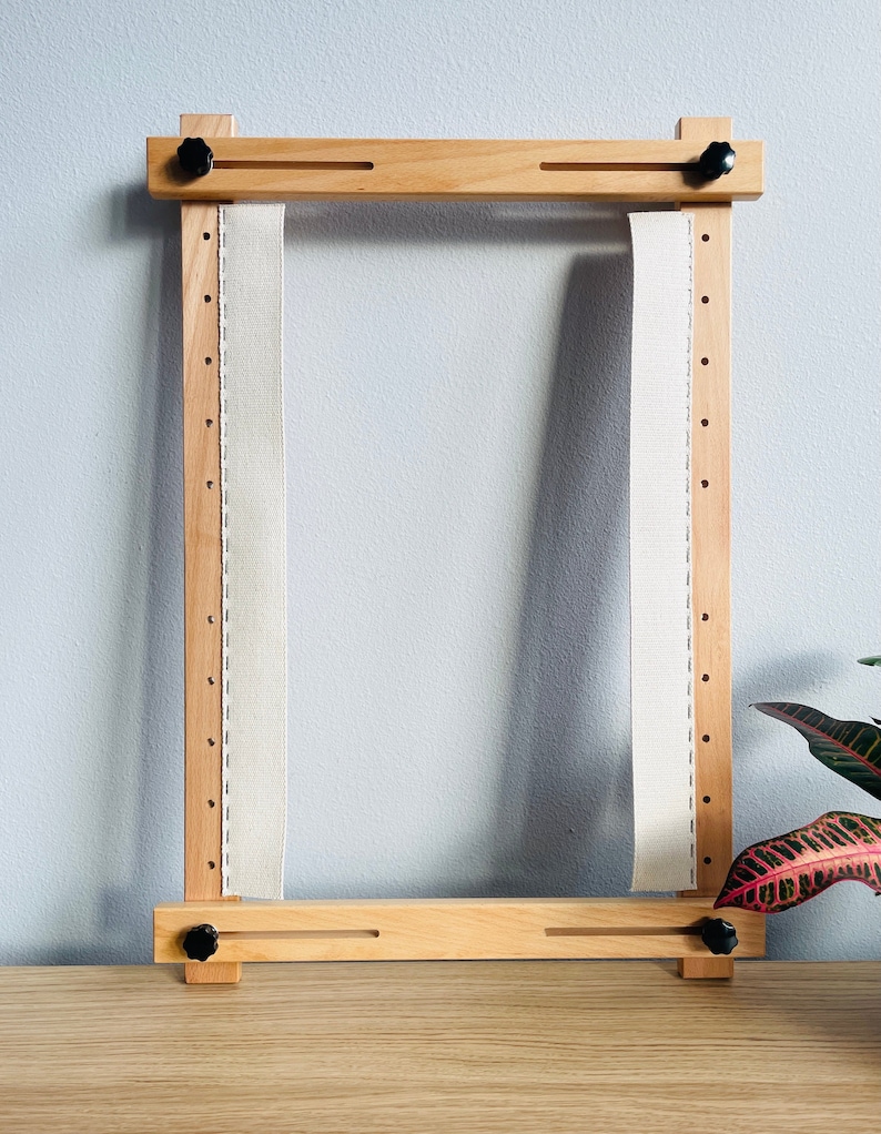 Fabrique Medium Wood Embroidery Slate Frame Professional Etsy