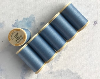 Sajou No. 752 Cornflower Blue, Waxed cotton gloving thread, Fil Au Chinois Luneville tambour thread