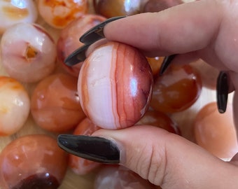 Carnelian Agate Tumbled Stone – Courage & Motivation Crystal – Carnelian Pocket Stone for Confidence, Root Chakra Healing Crystal