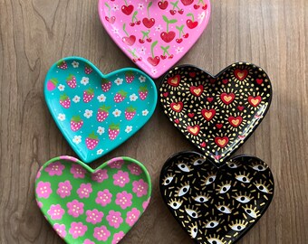 Heart shaped trinket jewelry dish colorful handmade hand painted design