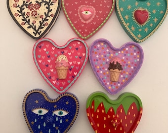 Porta incienso de yeso hecho a mano con diseños pintados a mano