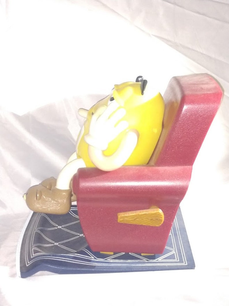 Vintage Collectible M/&M/'s Yellow Lazy Boy Chair Recliner Candy Dispenser 1999