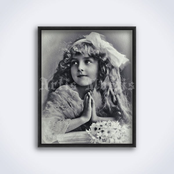 Betendes kleines Mädchen Foto, Grete Reinwald, Edwardian Portrait, Gothic Child Print, Poster (DIGITAL DOWNLOAD)