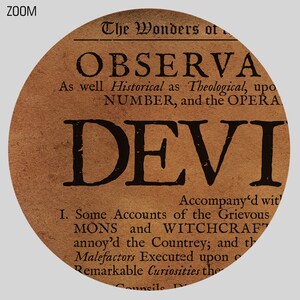 K&ouml;nnte beinhalten: Eine Illustration im Vintage-Stil eines Buchumschlags mit dem Titel "The Wonders of OBSERVA As well Historical as Theological, upon NUMBER, and the OPERA DEVI Accompany'd with I. Some Accounts of the Grievous MONS and WITCHCRAFT annoy'd the Countrey; and the Malefactors Executed upon Remarkable Curiosities the Counsile"
