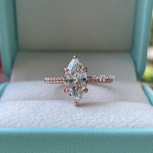 Anello di fidanzamento con taglio marquise. Anello di fidanzamento con diamante CZ taglio marquise da 1,5 carati in argento sterling 925 con rodio, oro giallo 14 carati, oro rosa.