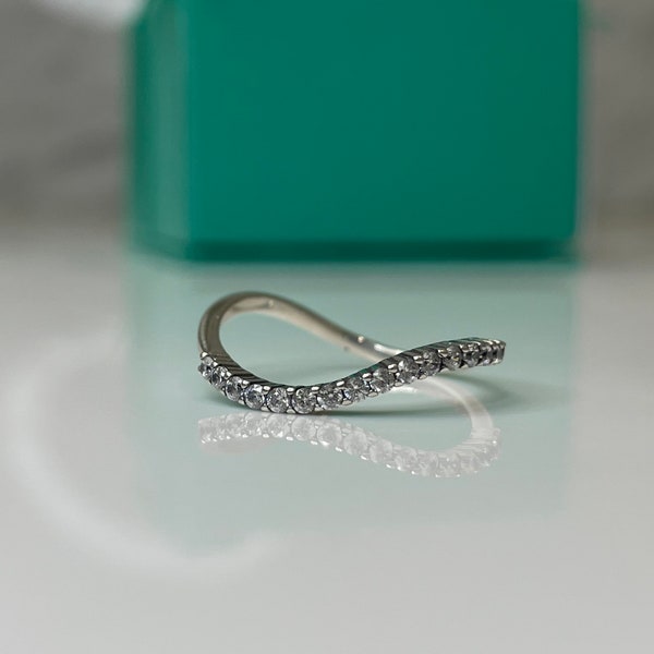 New In! The Wave. Sterling Silver 925 Wave Ring with CZ Diamonds