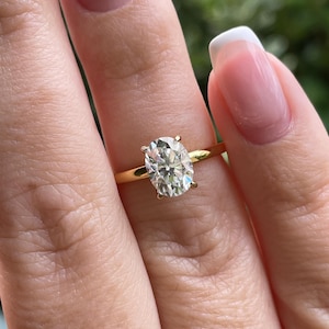 1.5CT oval engagement ring in Yellow Gold Vermeil, rose gold vermeil or sterling silver with 6A CZ simulated diamonds or D VVS Moissanite