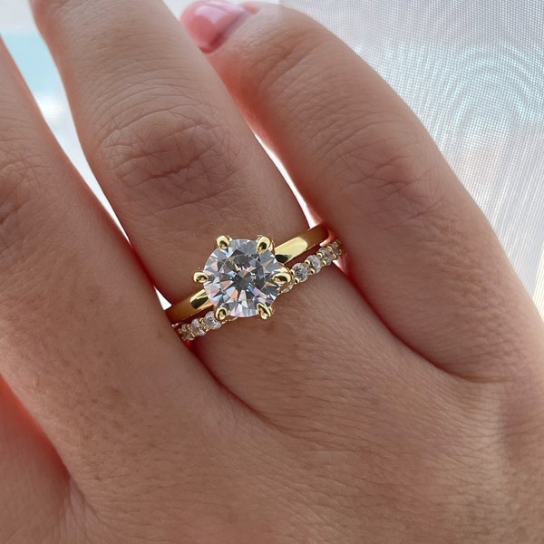 Yellow Gold over Sterling Silver 925 Bridal Set with 2CT Round Brilliant Cut engagement ring and full eternity band.