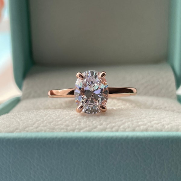 New In! Rose gold, yellow gold, white gold over Sterling Silver 925 Engagement Ring with 2CT oval cut simulated diamond and hidden halo