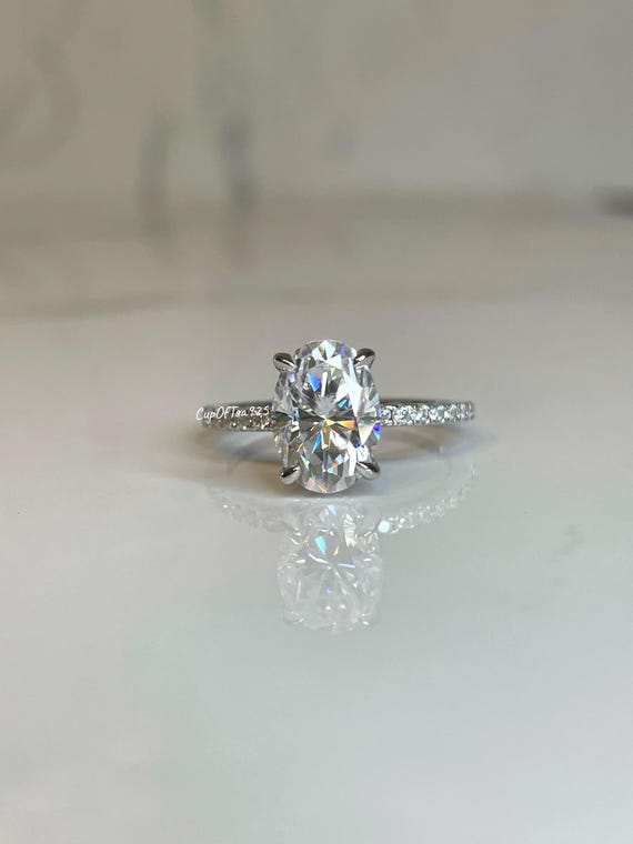 2.5CT Oval Moissanite engagement ring with hidden halo , Sterling silver 925, Yellow Gold, Rose gold, white gold engagement ring with