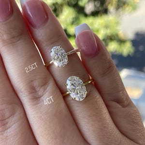 El Brooklyn. Anillo de compromiso de oro amarillo vermeil, oro rosa vermeil, plata de ley 925 con moissanita o circonita cúbica de talla ovalada de 2,5 ct o 3,5 ct. imagen 4