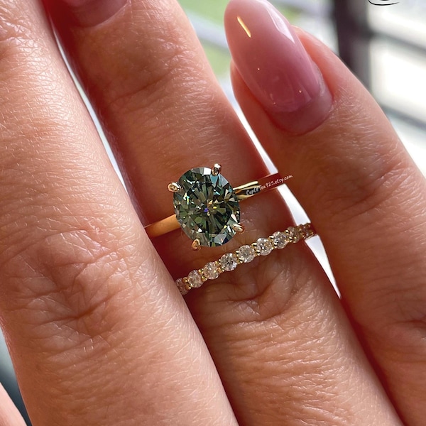 2 carat oval cut green moissanite engagement ring set, gold vermeil green moissanite ring, green stone ring, gift for her