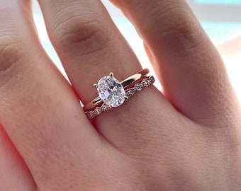 New In! Rose gold, yellow gold over sterling silver 925 bridal set with 1.5Ct CZ simulated diamond solitaire and Moissanite band