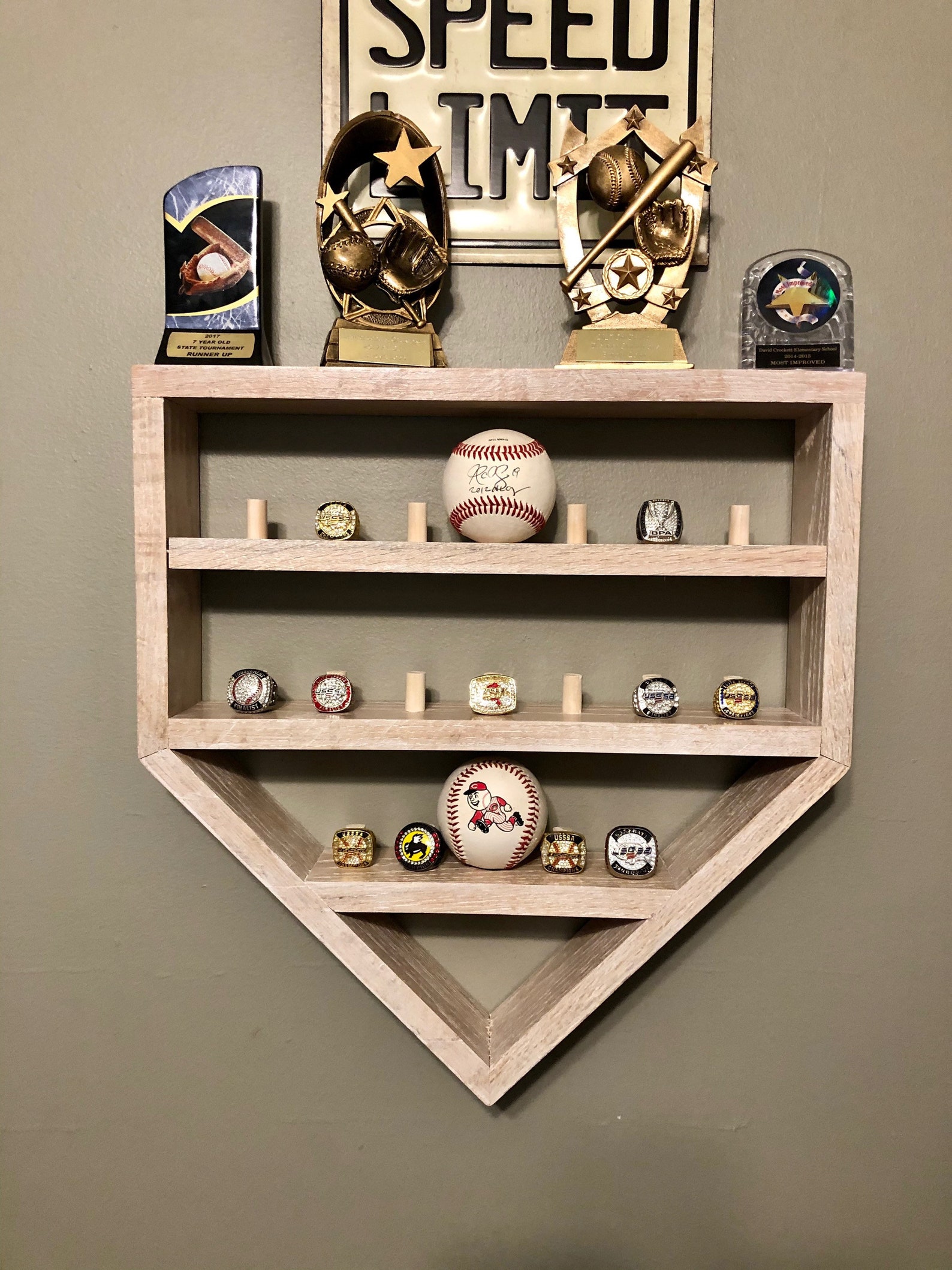 Homeplate Baseball and Ring display Etsy.de