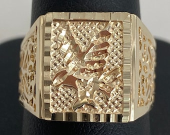 New! 10K Karat Yellow Gold Mens Eagle Signet Ring with Diamond Cut Finish Pinky Ring Gentlemen Man Chunky Heavy Luxury Fine High End Jewelry