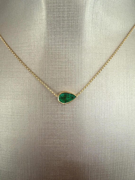ペアシェイプカットのエメラルド誕生石ペンダントネックレス（14K 