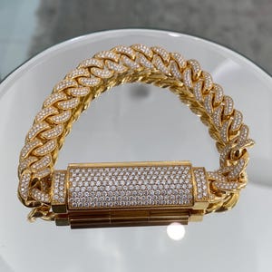 Diamond Cuban Link Bracelet: 10K Yellow Gold, 8.36 ct VVS Diamond image 2