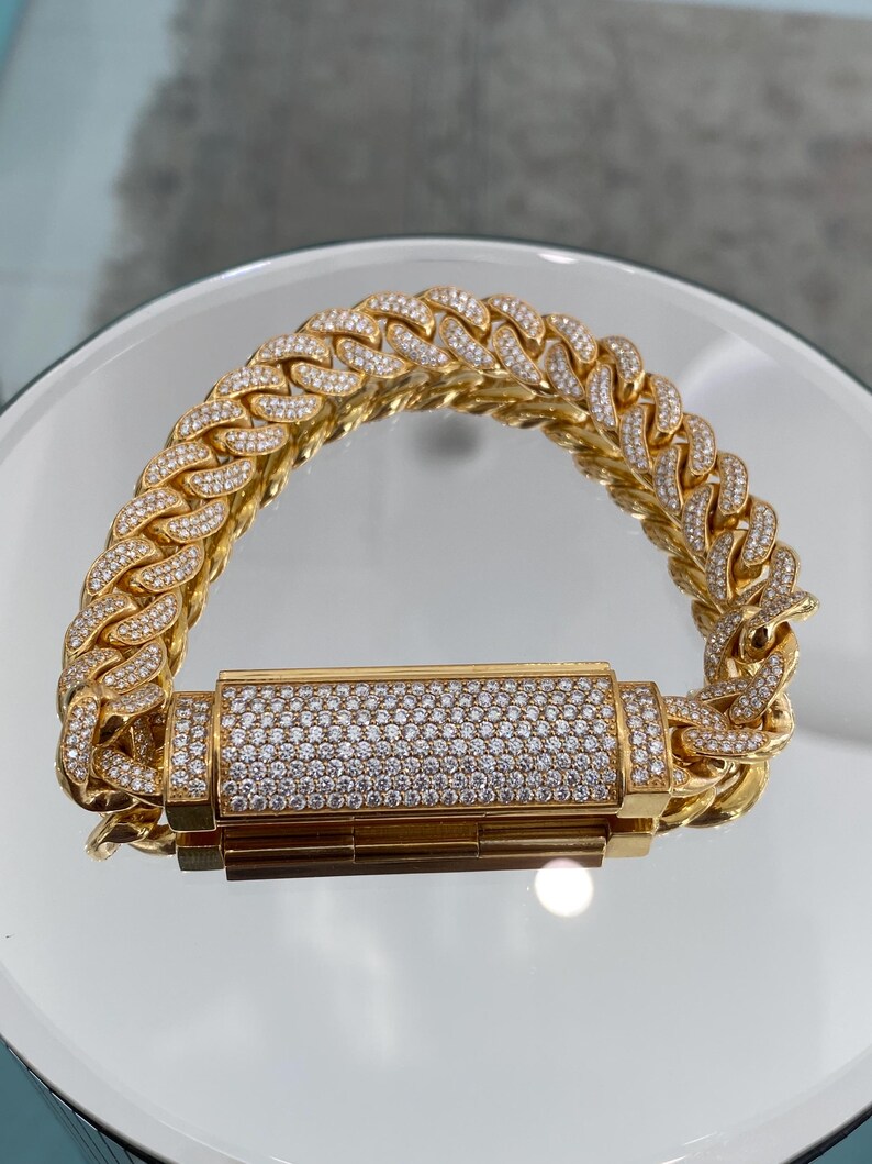 Diamond Cuban Link Bracelet: 10K Yellow Gold, 8.36 ct VVS Diamond image 2