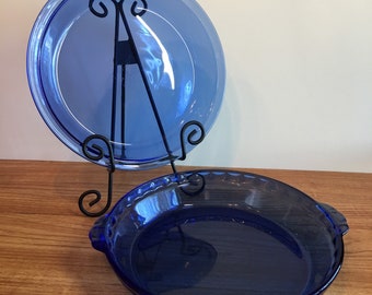 blue pyrex pie plate
