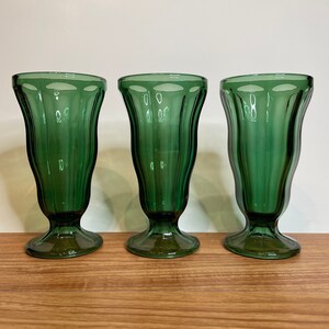 Set of 3 Green Anchor Hocking Glass Ice Cream Sundae Dishes Vintage Milkshake Glass Old Fashioned Soda Fountain Glassware Soda Tumbler image 3