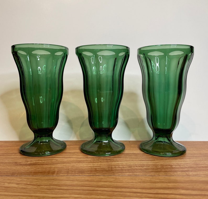 Set of 3 Green Anchor Hocking Glass Ice Cream Sundae Dishes Vintage Milkshake Glass Old Fashioned Soda Fountain Glassware Soda Tumbler image 3