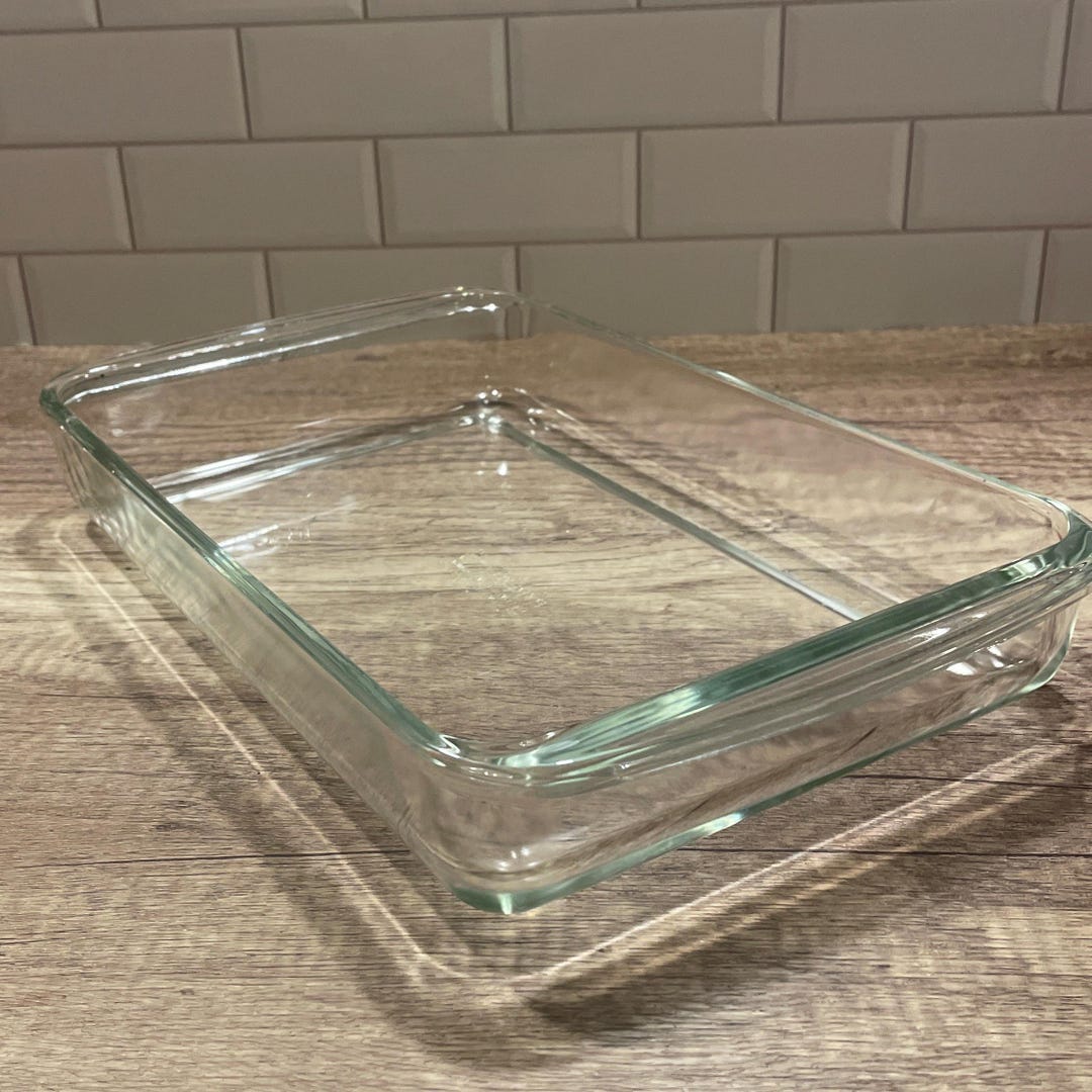 Pyrex 7 X 11 Clear Glass Brownie Pan - Casserole Dish - 2 Quart Vintage ...