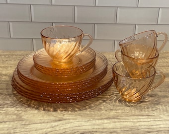 NIB 16 Piece Set Vintage Arcoroc Luminarc Rosaline - Service for 4 - Vintage Cristal d’Arques - Made in France
