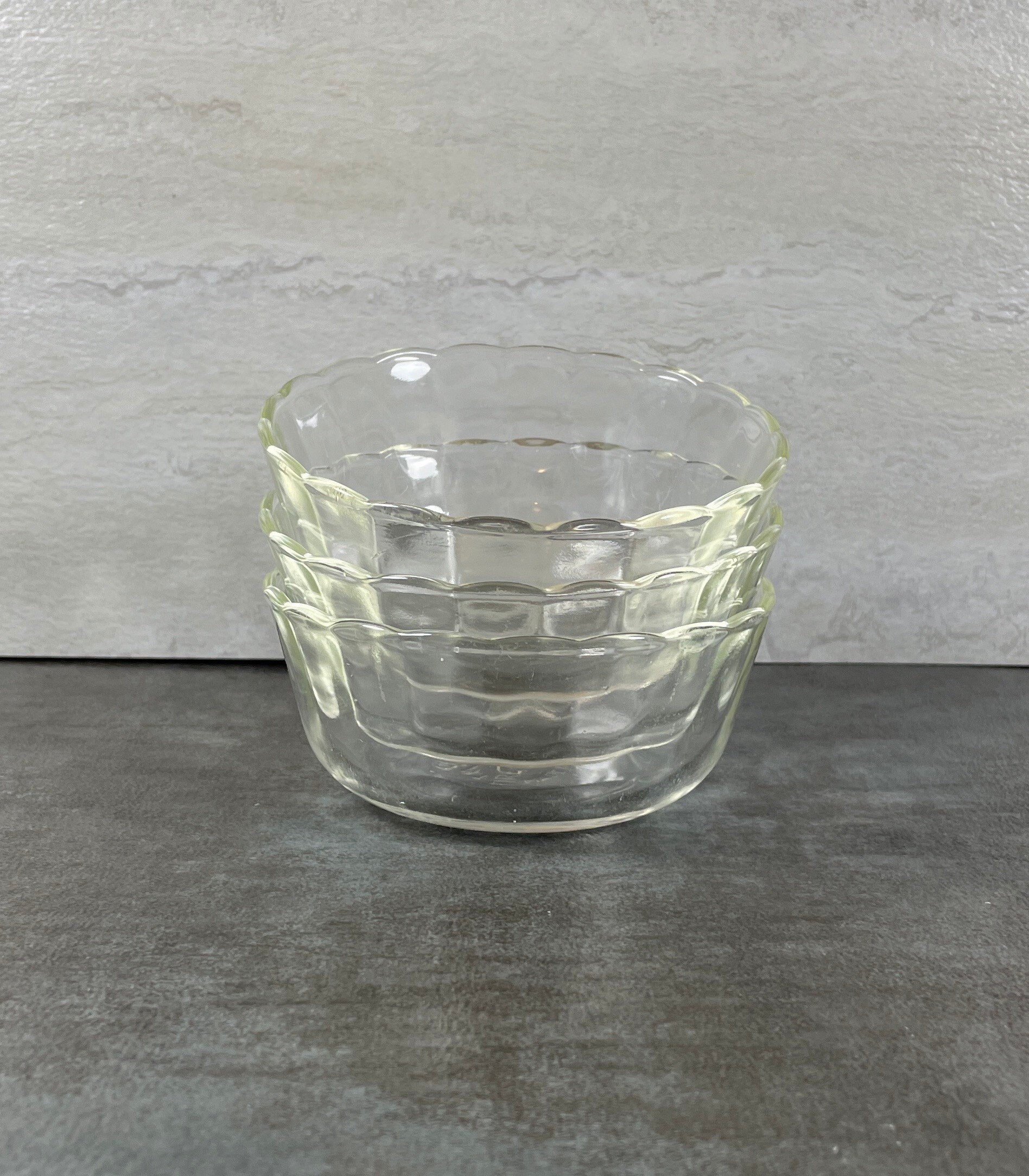 3 oz Glass Mini Prep Bowl - 3 x 3 x 1 1/4 - 6 count box