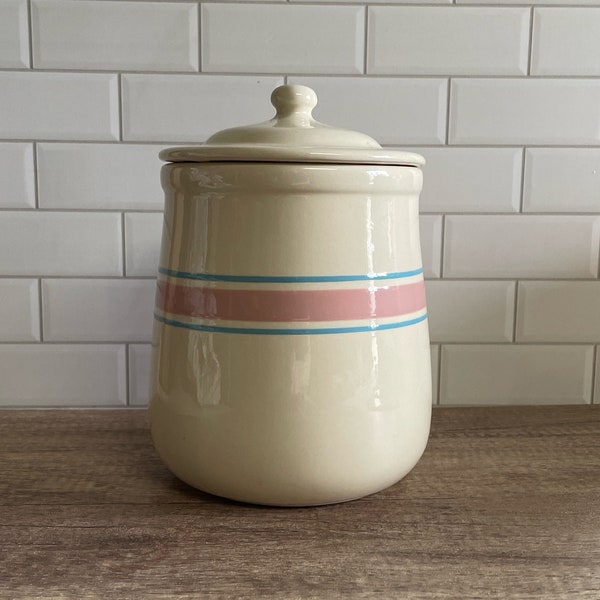 Vintage Large McCoy Cookie Jar - Lidded Crock - Vintage Collectible Pottery - Made in USA - Kitchen Storage