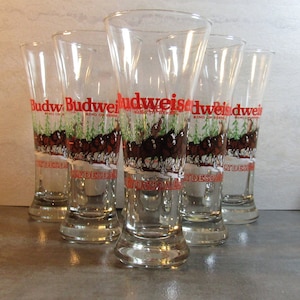 Set of 6 Vintage Budweiser Beer Pilsner Glasses - Christmas Beer Glasses - Vintage Barware - Man Cave Decor - Clydesdale Horses