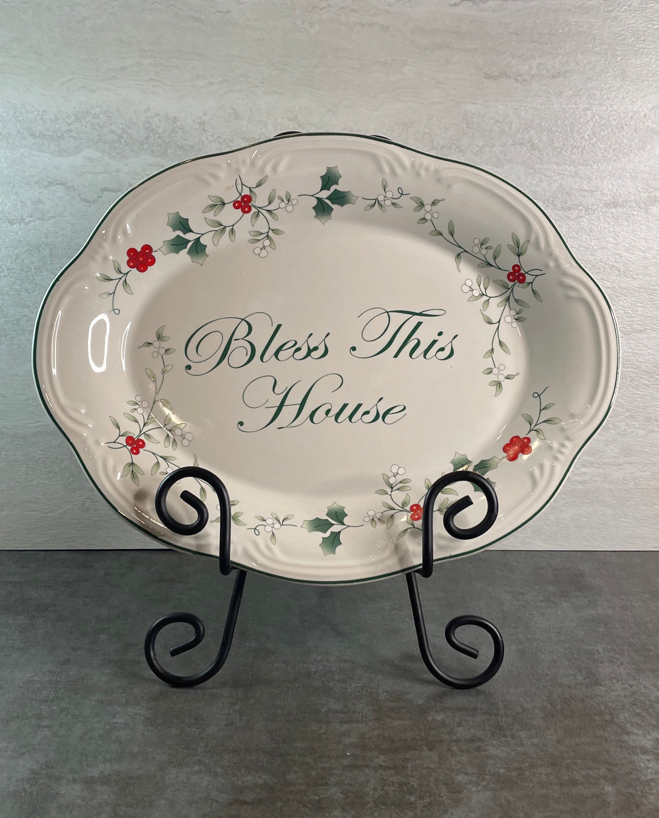 Pfaltzgraff Winterberry Bless This House Plate Pfaltzgraff