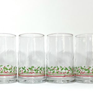 Set of 4 Arby’s 1980’s Christmas Drinking Tumblers - Christmas Glasses - Holiday Dishes