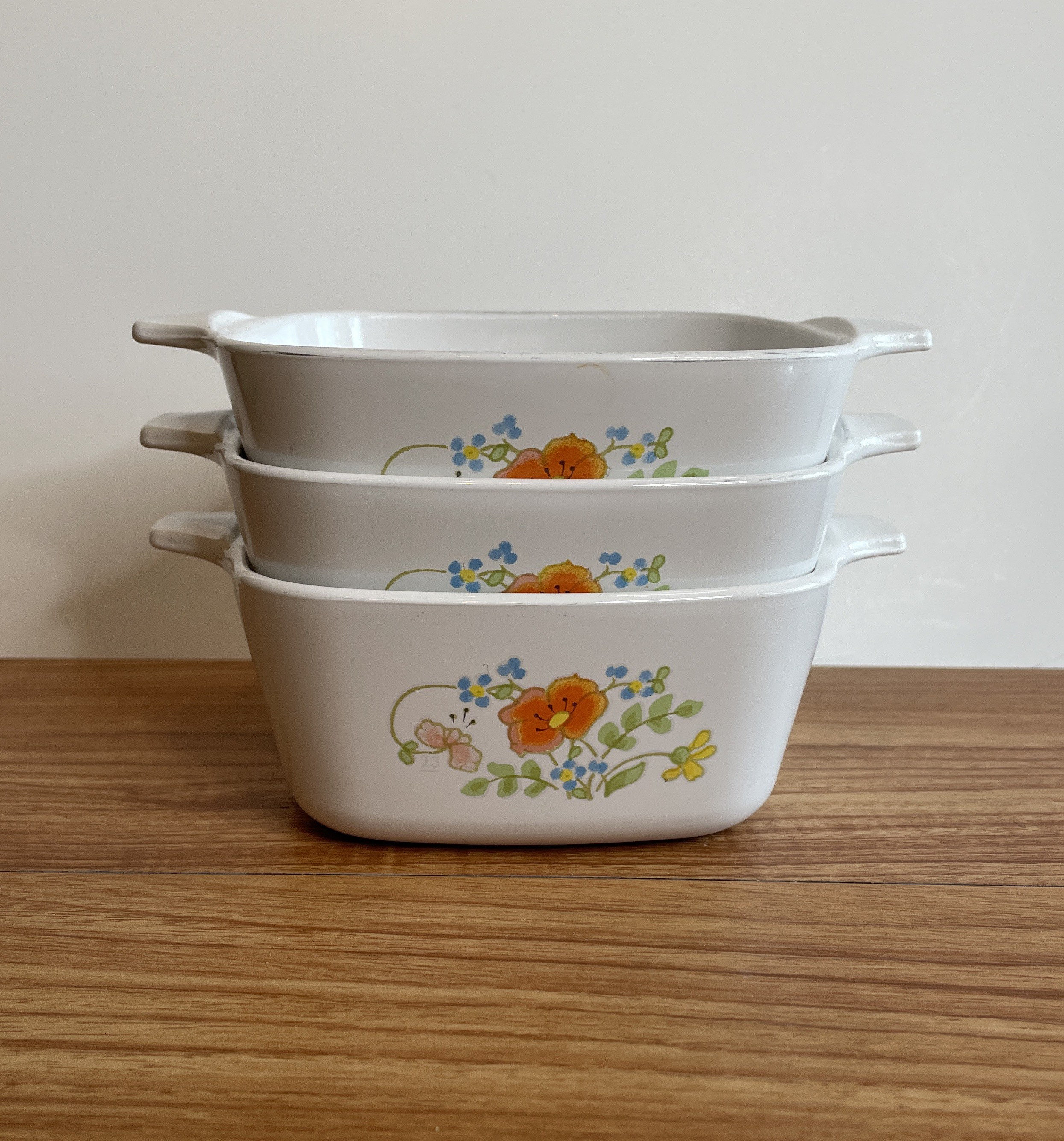 Colorful Cooking & Serving Porcelain Enamel Mini Casseroles – DishesOnly