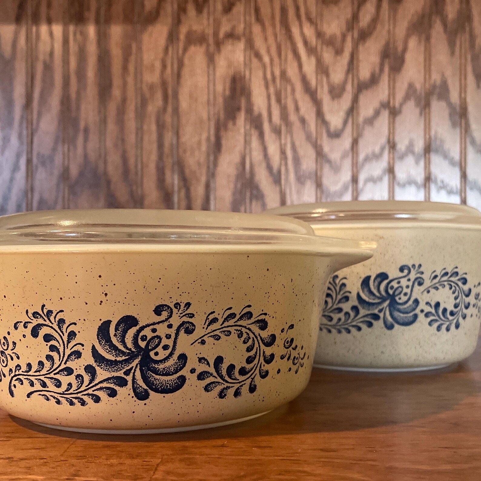 2 Pyrex Homestead 1 1/2 Quart & 1 Quart Round Cinderella Casserole ...