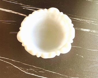 Milk Glass Ash Tray Vintage Milk Glass Mid Century Modern  Farmhouse Decor  Shabby Chic