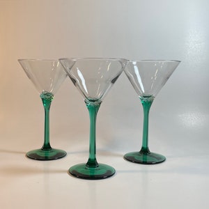 Giant Martini Glass: 26-ounce hand-blown cocktail glass