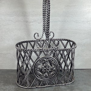Vintage 2 Bottle Metal Countertop Wine Rack - Metal Wine Basket - Barware