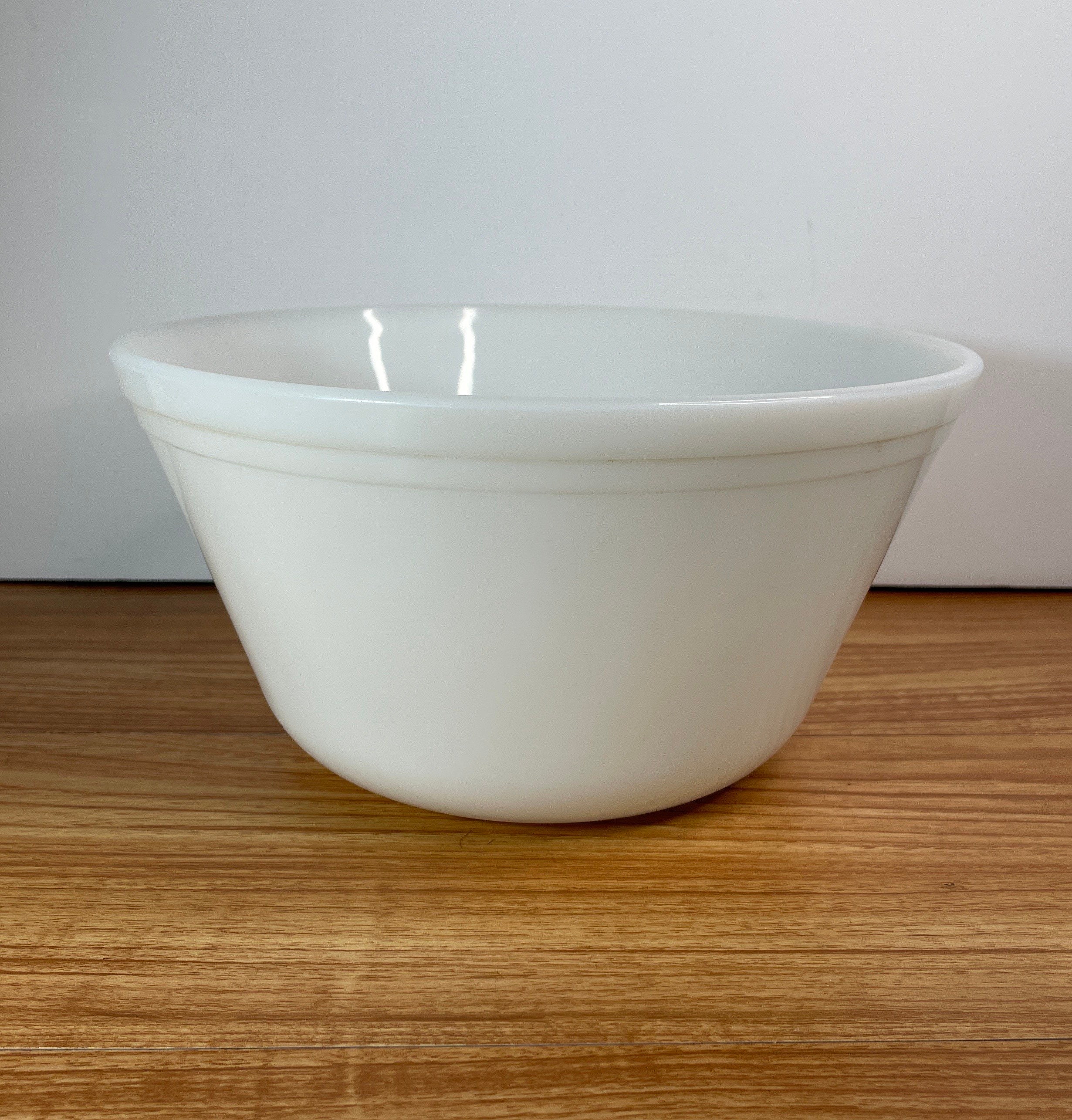 Vintage Federal White Milk Glass Mixing Bowl with Handle and Spout