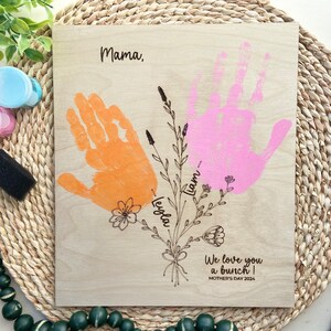 Mother&#39;s Day Handprint Sign, Personalized Mother&#39;s Day Gift, Gifts for Mom, Gifts for Grandma, Mother&#39;s Day Gifts, Handprint Gifts for Mom