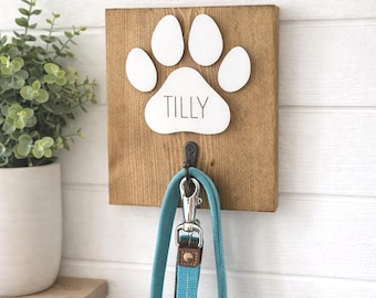 Personalized Dog Leash Holder, Dog Leash Hanger, Dog Leash, Dog Name Leash Holder,Custom Farmhouse Dog Leash Holder