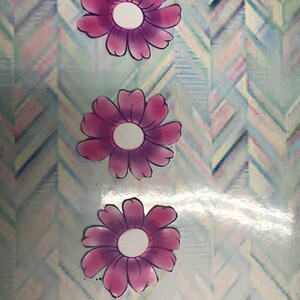 Roze/purpere bloemsticker