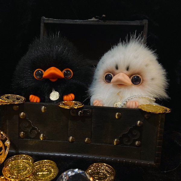 Fantastic Beasts Sniff With Gold and Silver Jewelry Treasure Chest Custom Doll