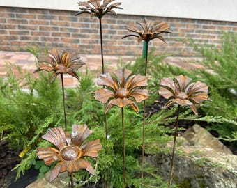 Unique Rusty Metal Flower Garden Stakes, Set of 6 – Outdoor Metal Art, Yard Decor, Rustic Flower Stakes, Weathered Yard Art Garden Sculpture
